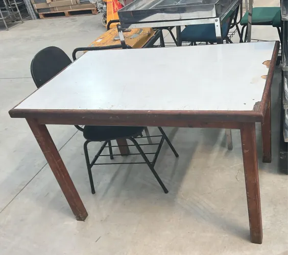 Mesa madeira 