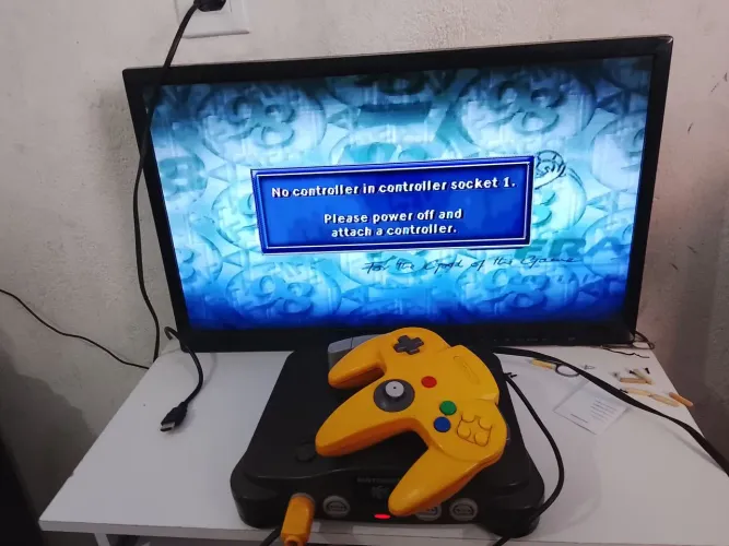 Vendo Nintendo 64 tudo ok