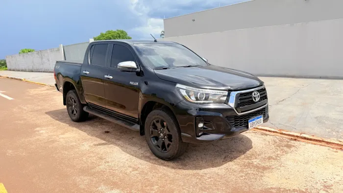 Toyota Hilux CD SRX 4X4 2.8 TDI 16V Diesel Aut. 2019