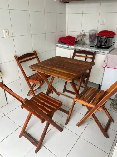 Vendo mesas de madeira