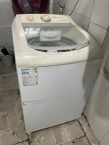 Máquina muito boa bate bem comprei usada