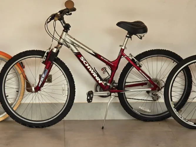 Bicicleta Schiwinn SX2000