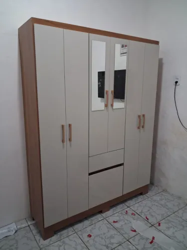 Roupeiro 6 portas 2 gavetas novo a pronta entrega 