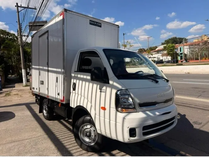 Kia Motors Bongo K-2500 2.5 4X4 TB Diesel 2024