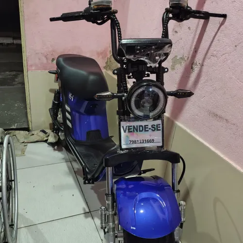 Scooter Elétrica WX11 - Praticidade, Economia e Estilo para o Seu Dia a Dia!