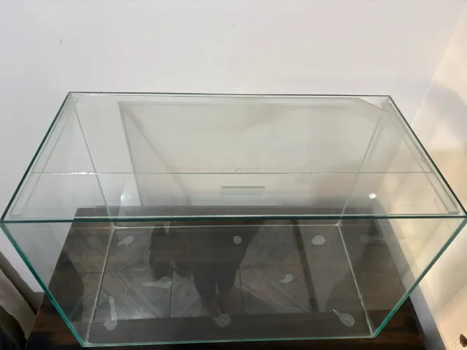 Aquário de Vidro Retangular 72L