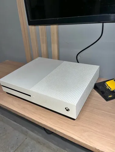 Xbox one s 1T