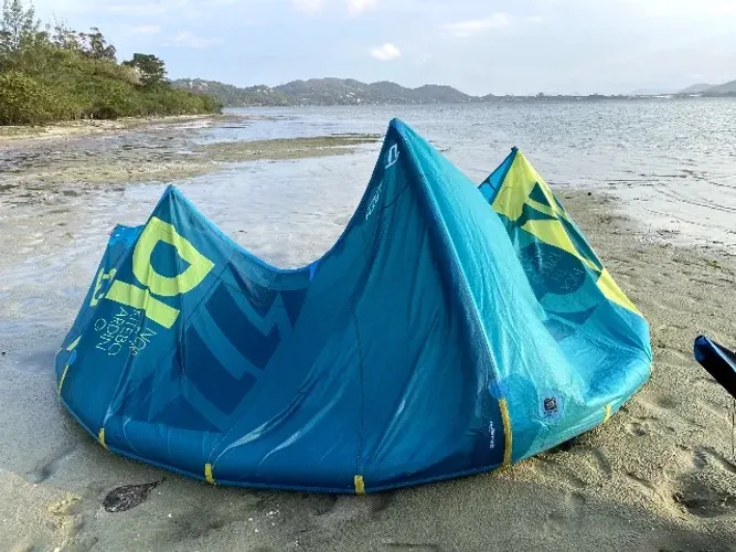 Kitesurf Kite North 9