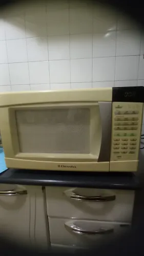 Micro-ondas Electrolux 31litros