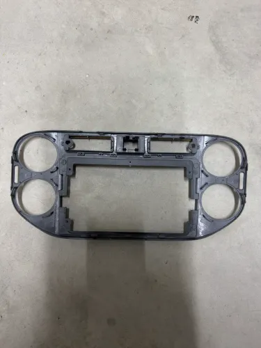 Moldura multimídia Tiguan 2012 (Original)