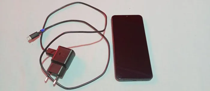 Celular Samsung A13-128GB.