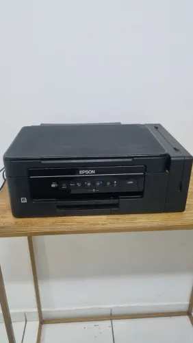 Impressora EcoTank L395 (não imprime colorido) 