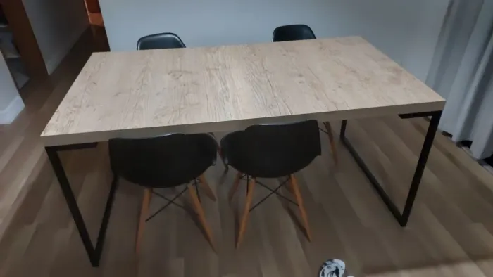 mesa com pe de aluminio 4 lugares