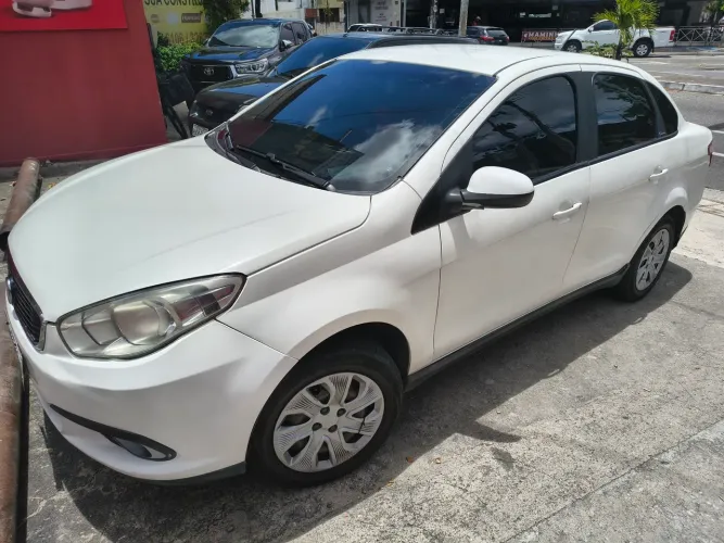 Fiat Grand Siena Attrac. 1.4 EVO F.flex 8V 2018
