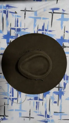 Chapéu feminino FAEDA