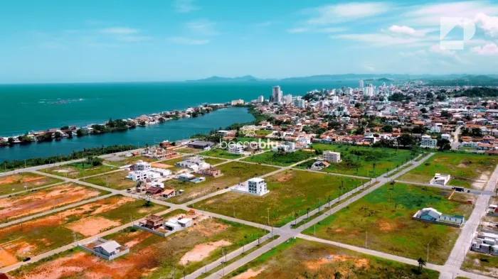 Terreno com 448m² 14x32 - Bairro Nova Barra Velha