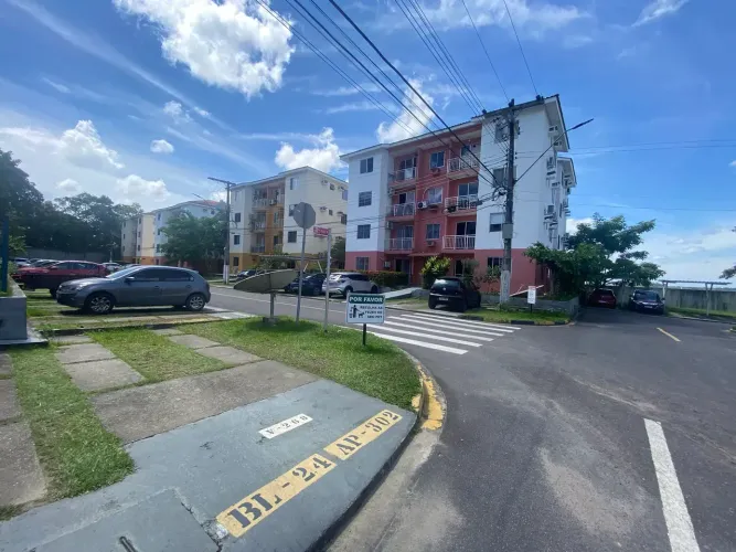Lindo apartamento Mobiliado no condomínio Girassol no bairro Taruma em Manaus/Am