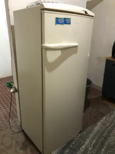Vendo Geladeira