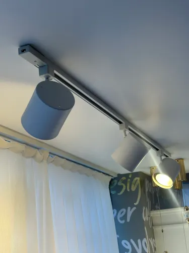 Trilho de Iluminação com 3 Spots