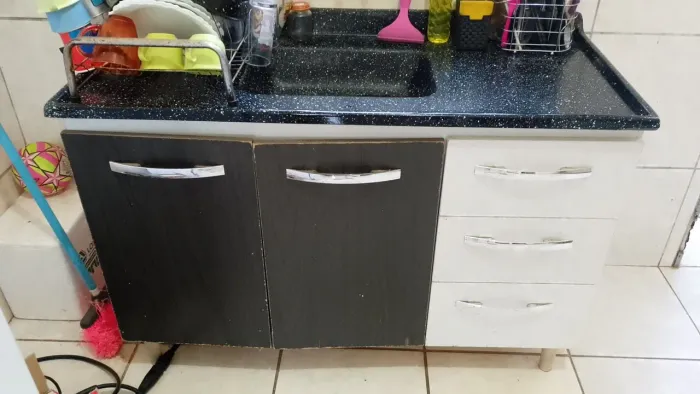 Vende se pia de cozinha