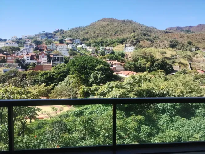 Apartamento de 3 Quartos para Aluguel no Sion ? Primeira Locação