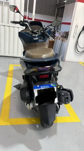 PCX 160 DLX ABS