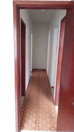 APARTAMENTO NO CORAÇÃO DA CIDADE (TRIÂNGULO)