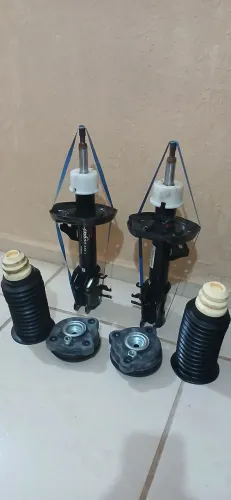 Kit Amortecedores dianteiros/ Fiat Mobi/ Novo