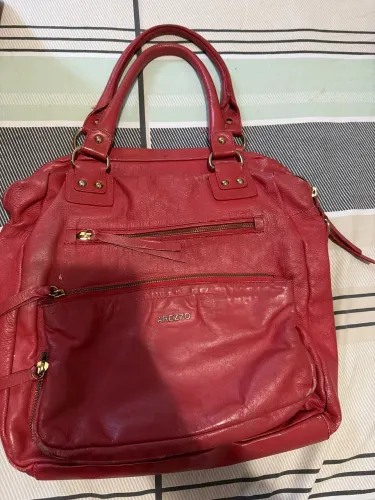 Bolsa couro Arezzo 