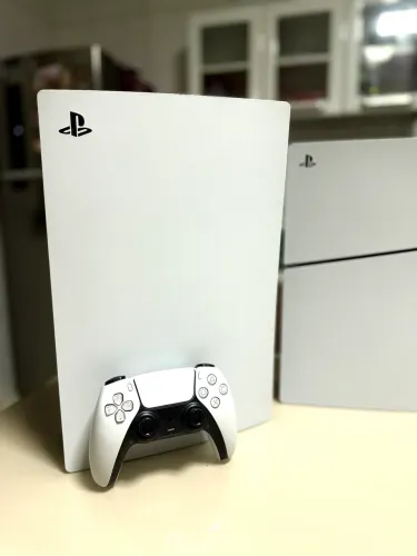? Playstation5 com leitor de disco + Controle Original - Excelente Estado