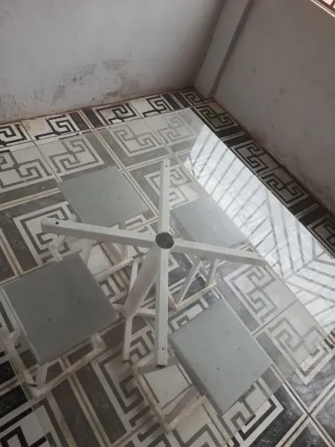 Vende-se vidros temperados.
