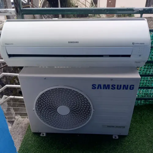 Venta de Ar Condicionado  de 18000 Btu Quente/Frio