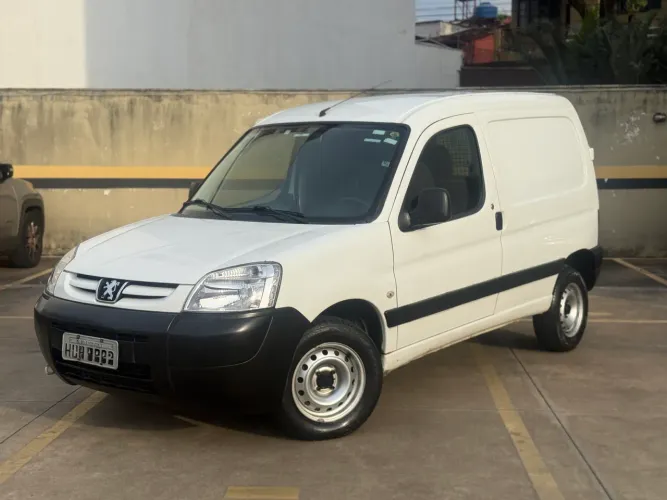 Peugeot Partner Van 1.6 Flex 16V 5P 2011