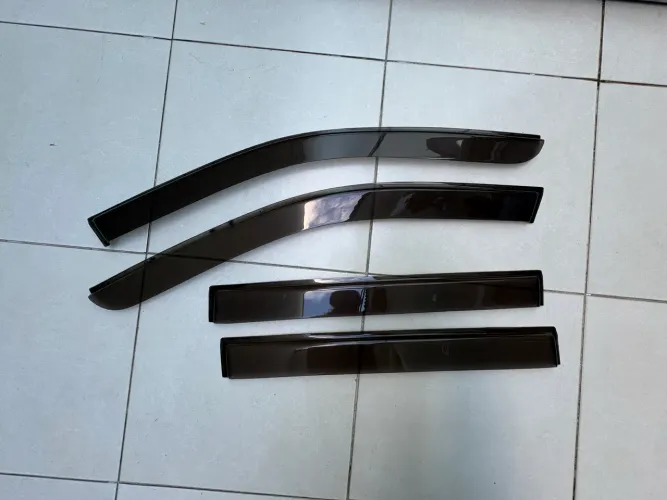 Kit de Calhas de Chuva Automotivas para Jeep Compass