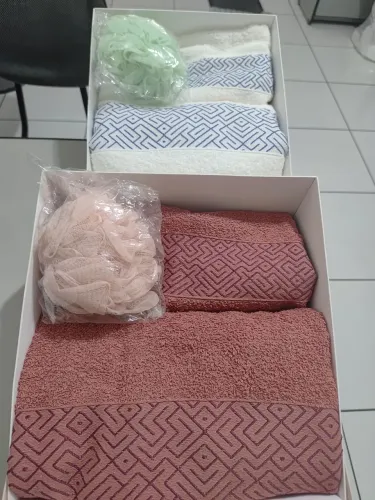Toalhas de banho e rosto 