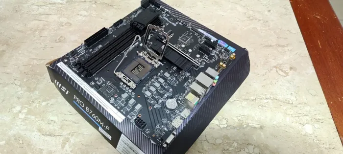 Placa Mãe DDR5 LGA 1700