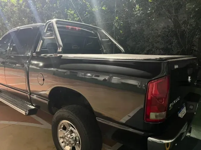 Dodge Ram 2500 H.duty 5.9 SLT 24V CD 4X4 Dies. 2006