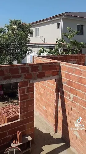 Construção de sonhos ? 