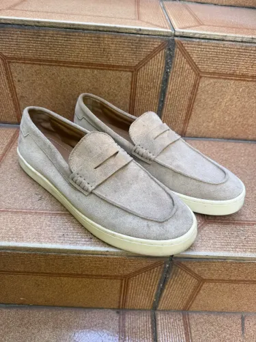 Sapato Zara 43 seminovo