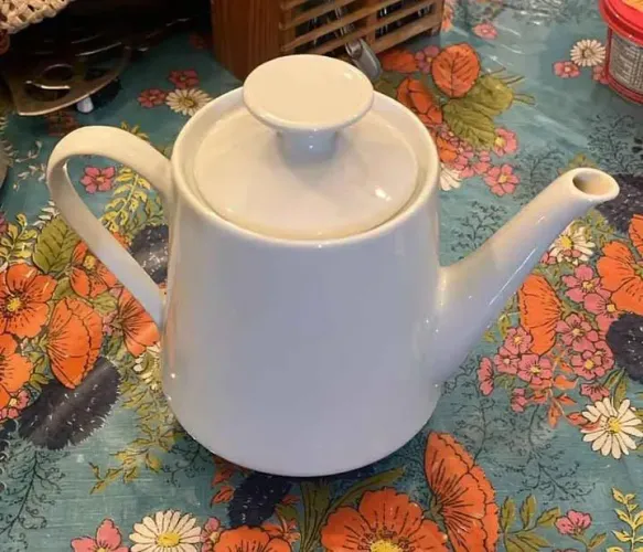 Bule de porcelana Schimidt 