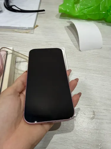 iPhone 15 rosa