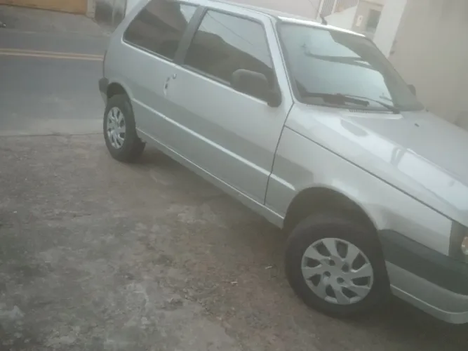 Fiat Uno Mille 1.0 Fire/ F.flex/ Economy 2P 2013