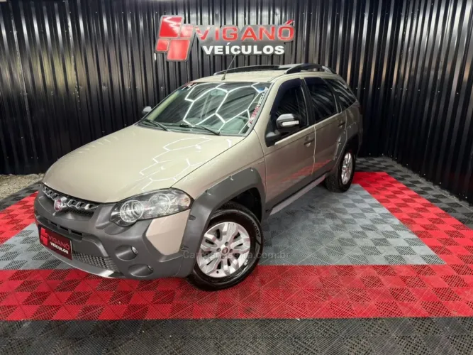 Fiat Palio Week.adv.lock.dualogic 1.8 Flex 2014