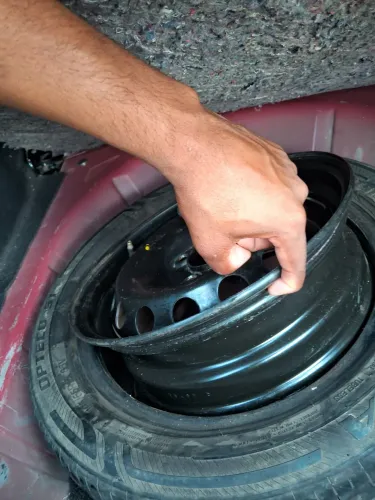 Troco roda ford 14 por roda 15