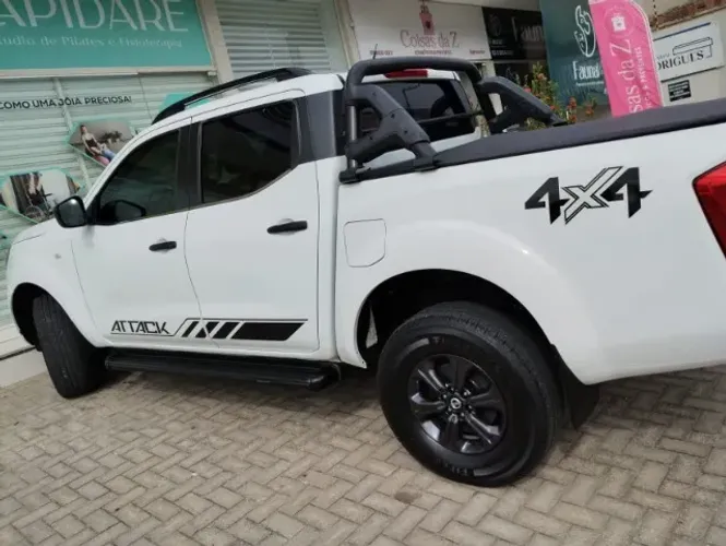 Nissan Frontier Attac.cd 4X4 2.3 Bi-TB Die. AUT 2021