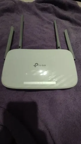 Roteador AC 1200, Produto semi novo, ótimas condições