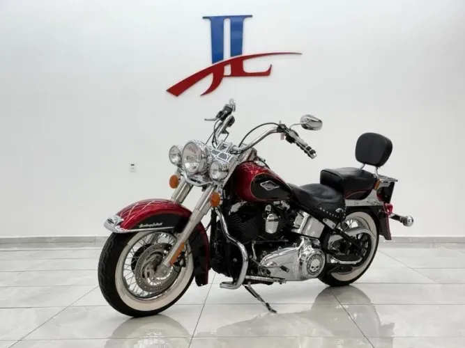 HARLEY-DAVIDSON SOFTAIL CLASSIC FLSTC 2014