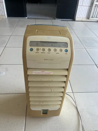 Vendo um climatizador de ar 