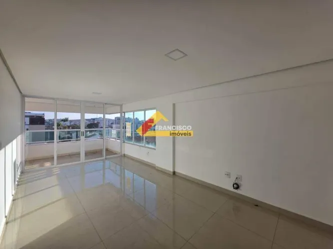 Apartamento à venda, 3 quartos, 1 suíte, 2 vagas, Bom Pastor - Divinópolis/MG