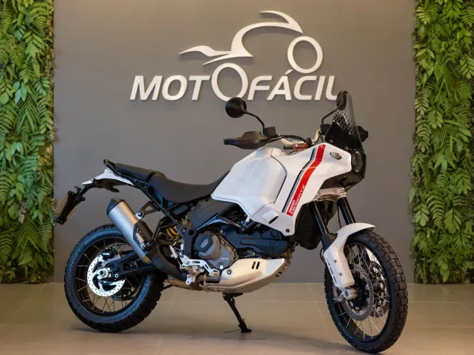 DUCATI DESERT X 2024